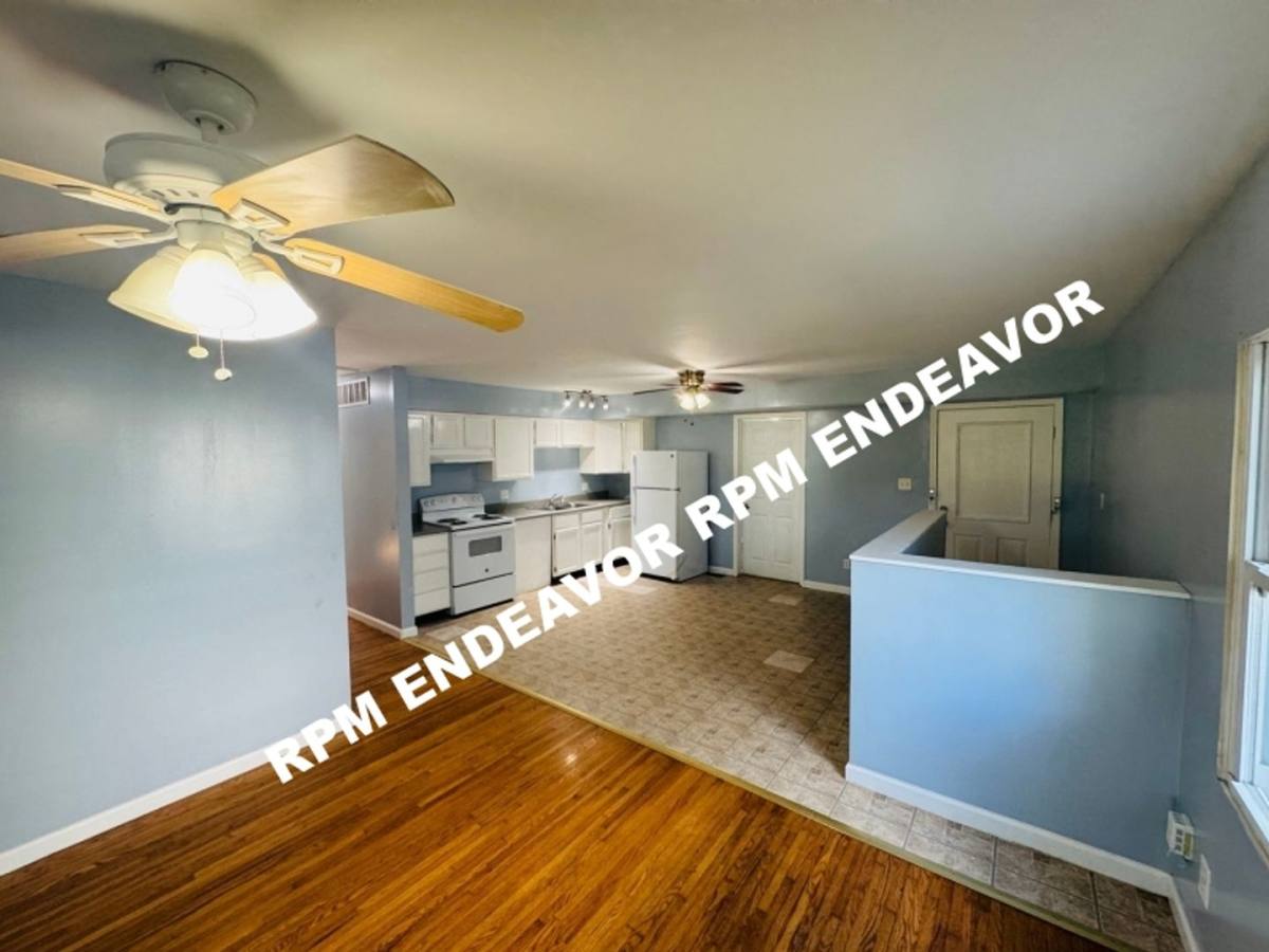 Apartment for rent at 334 Lancashire Rd, Saint Louis, MO 63137