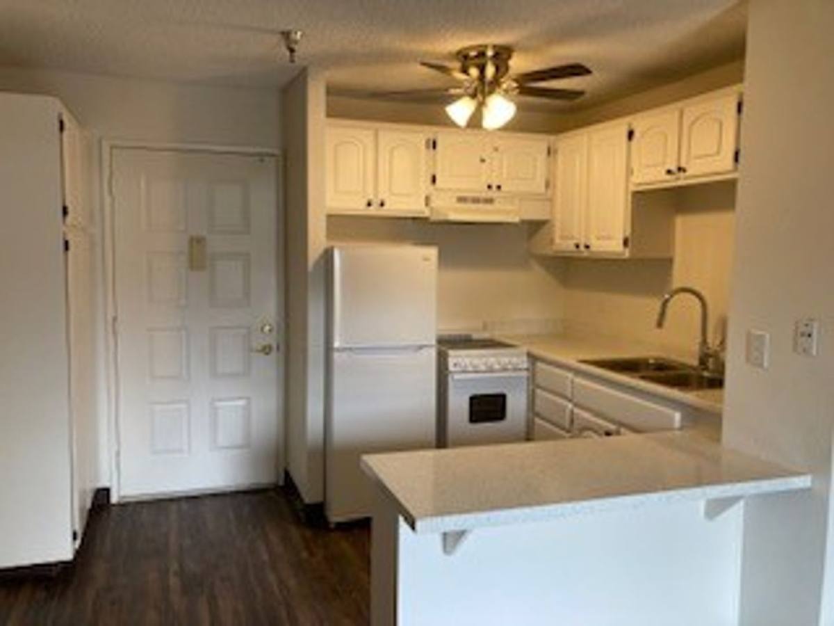 Apartment for rent at 3090 Jefferson St, Carlsbad, CA 92008
