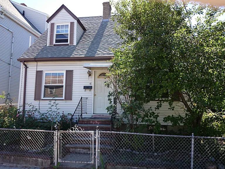 House for rent at 41 Saybrook Rd, Brighton, MA 02135