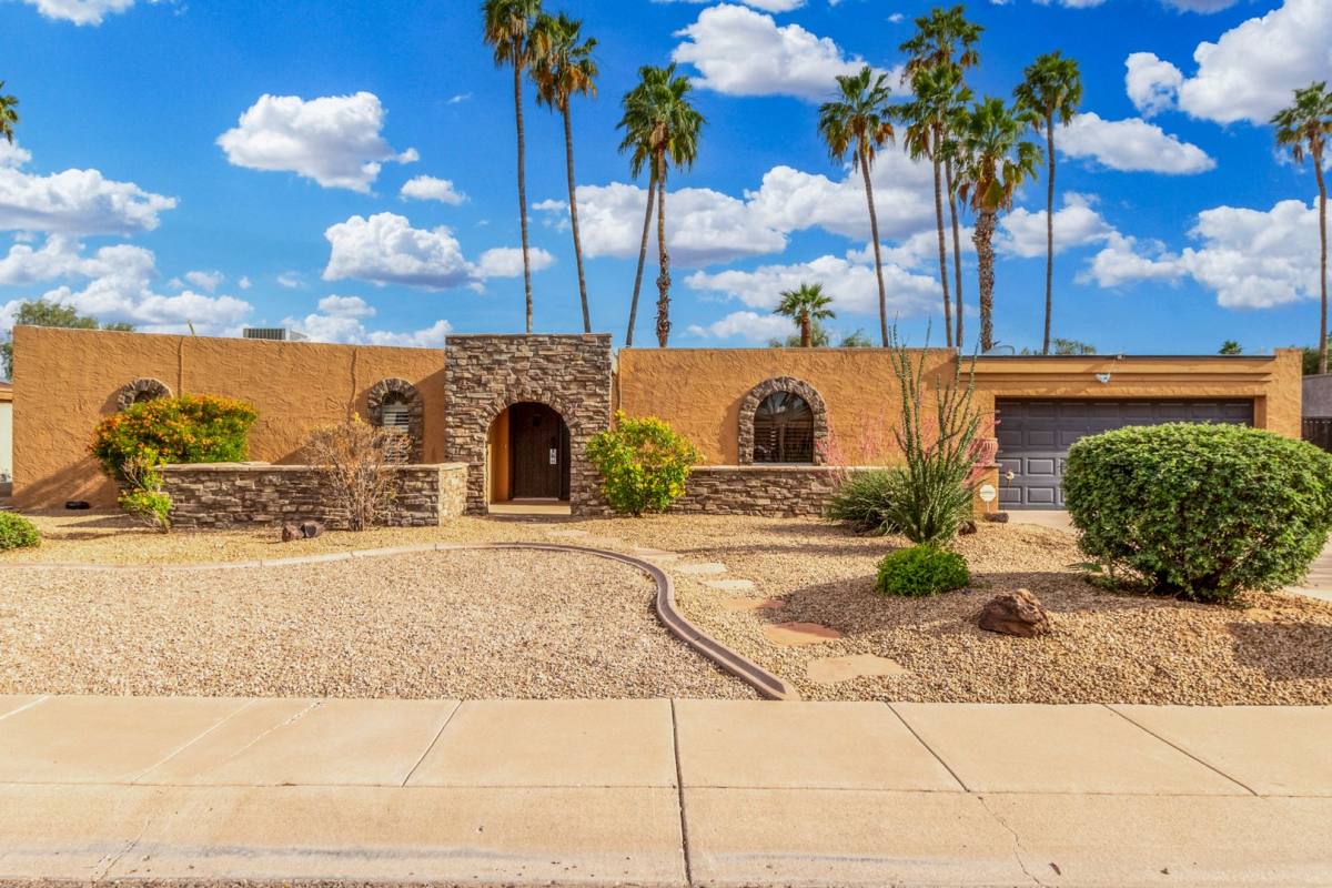 House for rent at 6729 E Eugie Terrace, Scottsdale, AZ 85254