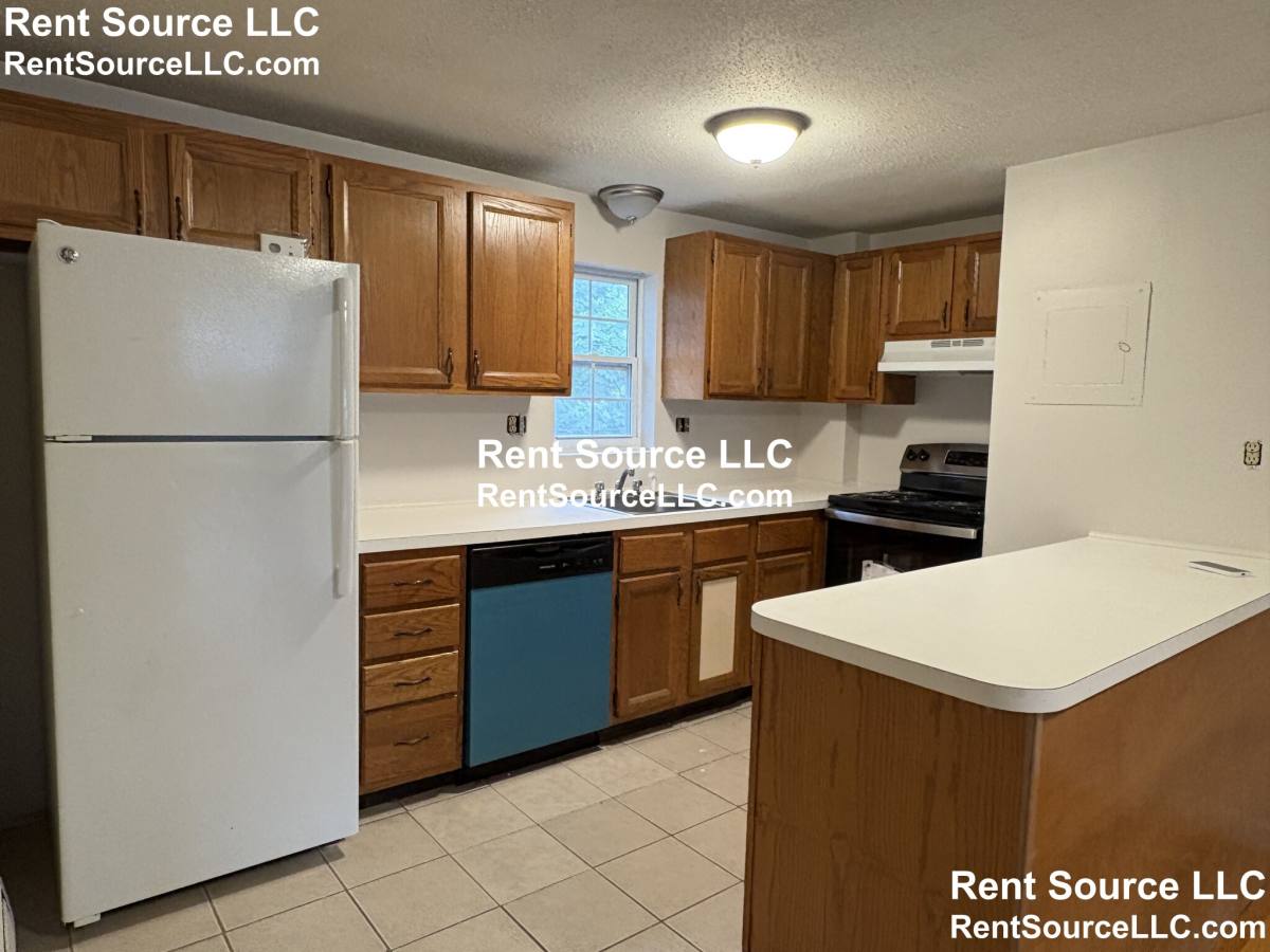 Apartment for rent at 29-2 Arlington Rd #6, Woburn, MA 01801