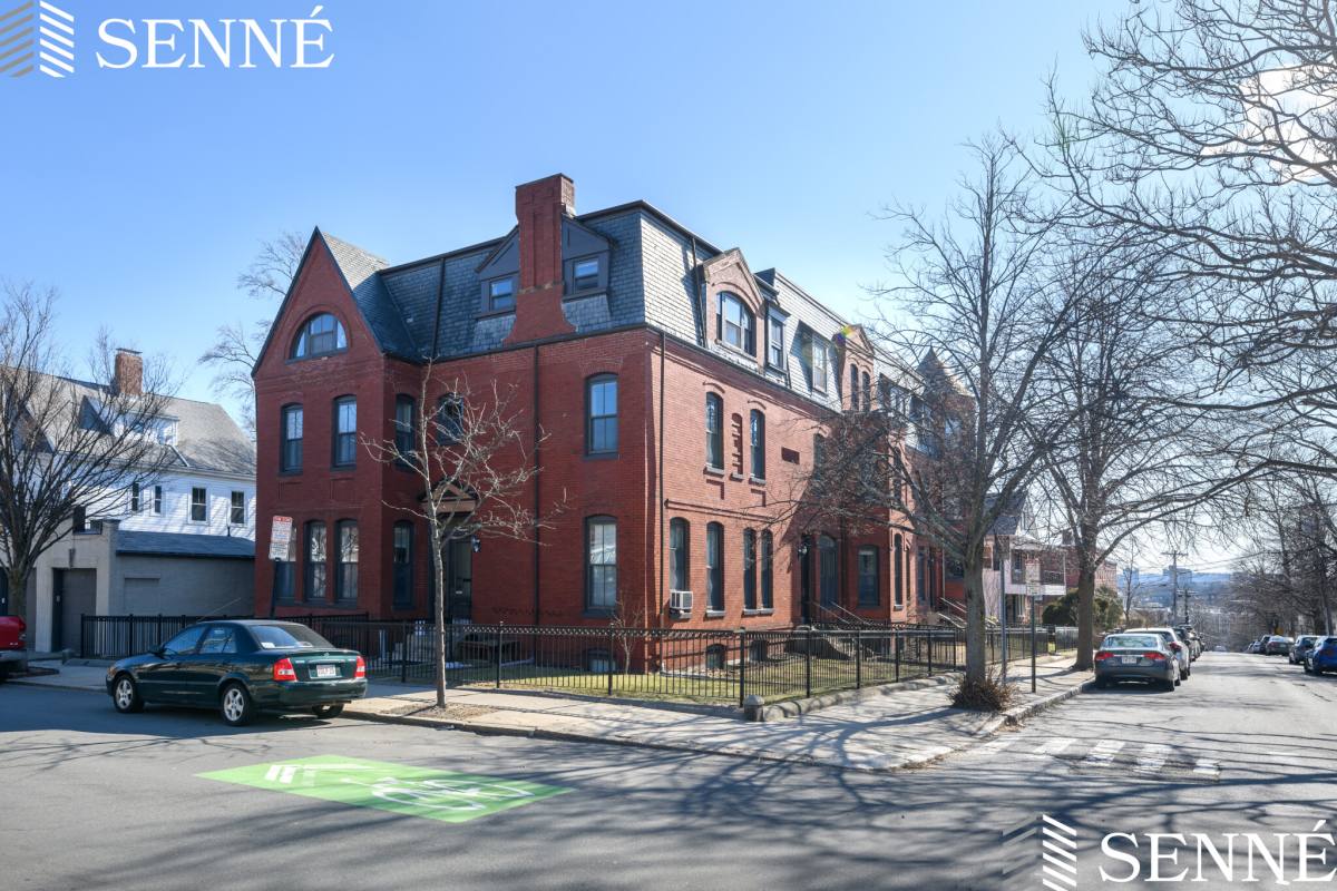Apartment for rent at 49 Laurel #5, Somerville, MA 02143