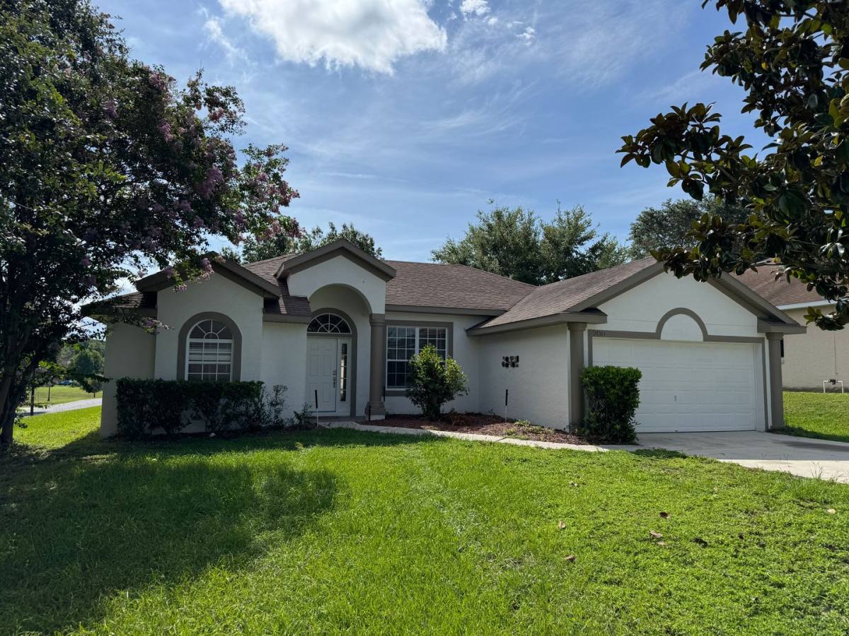 House for rent at 200 Patrice Hope St, Leesburg, FL 34788