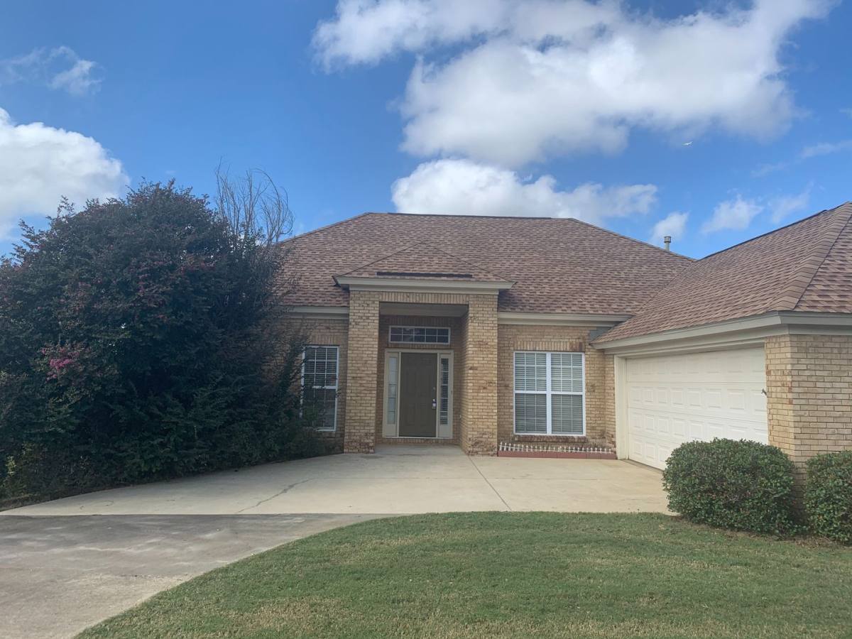 House for rent at 615 Castle Brook Dr, Prattville, AL 36066