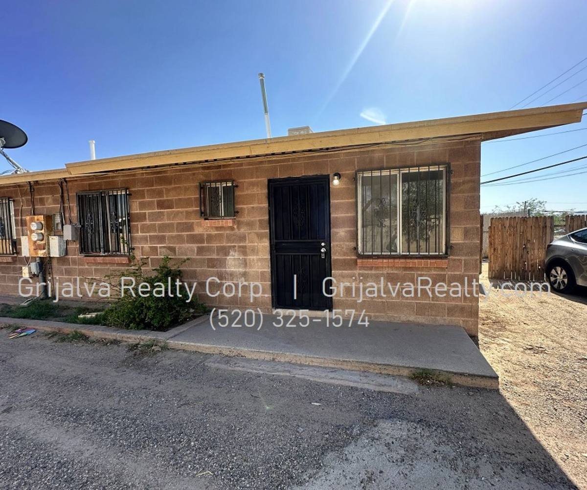 Apartment for rent at 1227 W Riverview Blvd, Tucson, AZ 85745