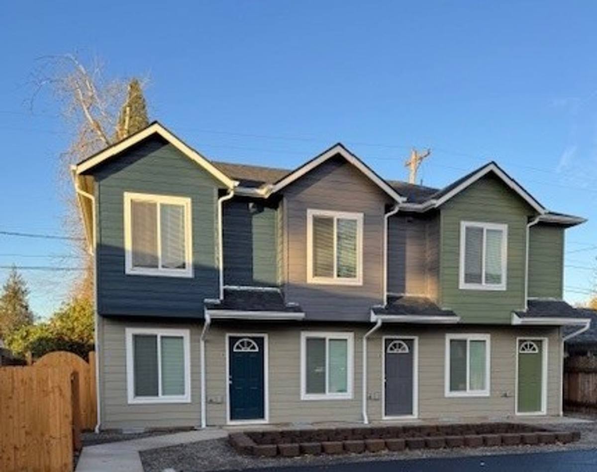 Townhouse for rent at 3461 & 3467 Concord Units A-C, Eugene, OR 97403