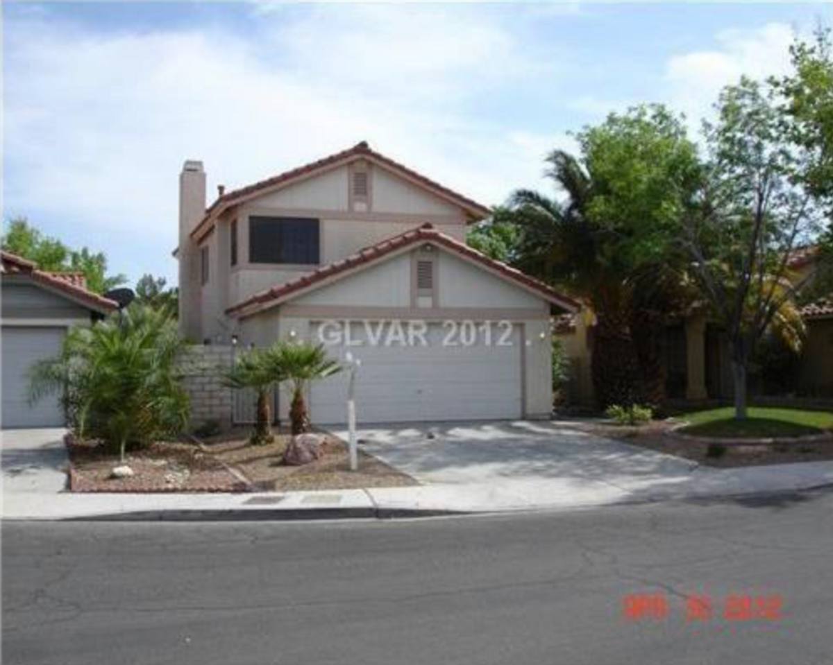 House for rent at 2525 Wolverton Ave, Henderson, NV 89074