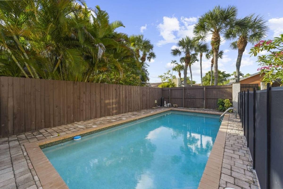 House for rent at 7621 Sierra Terrace W, Boca Raton, FL 33433