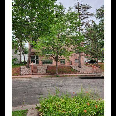 Apartment for rent at 1086 Como Place, Saint Paul, MN 55103