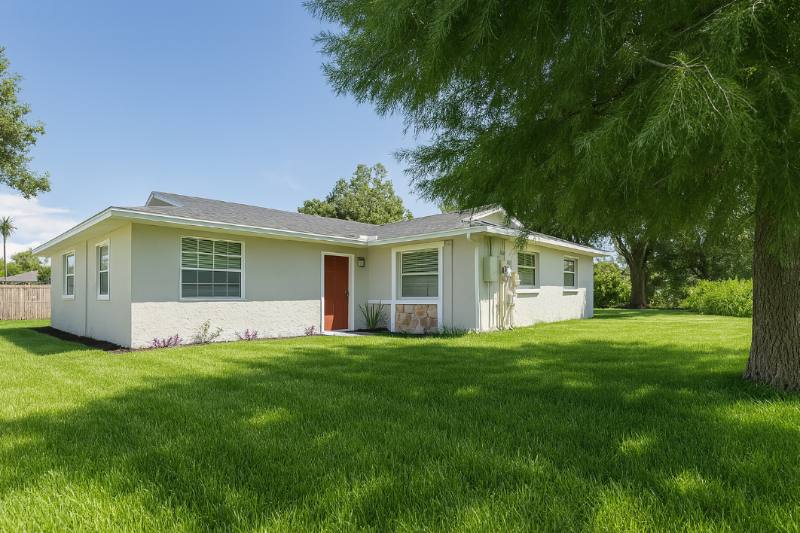 House for rent at 607 45th St E, Apollo Beach, FL 33572