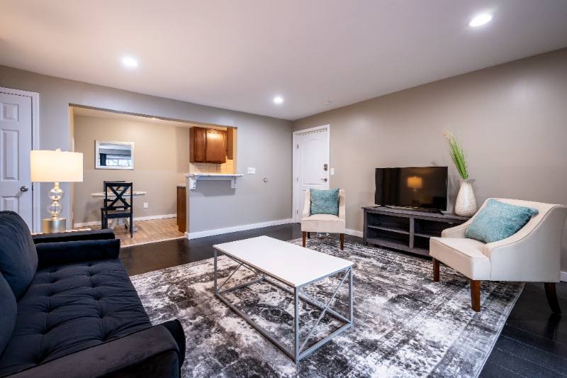 Apartment for rent at 1201 Franklin Ave #12, Cincinnati, OH 45237