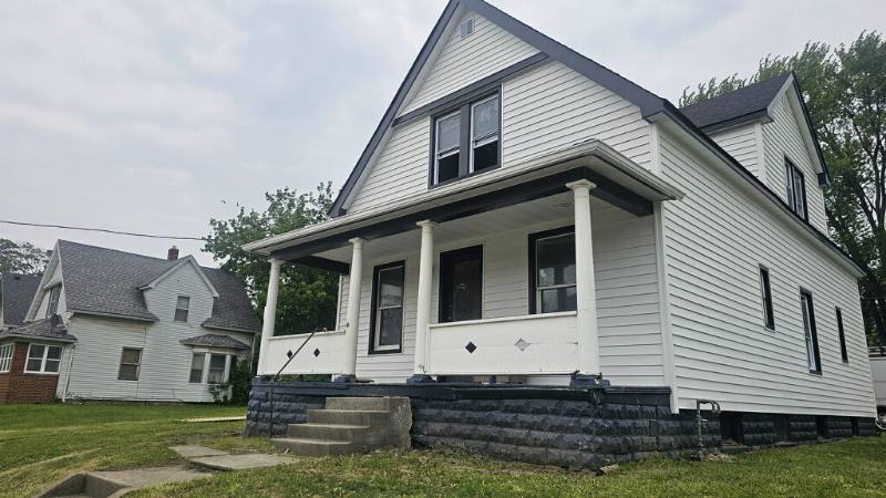 House for rent at 1029 Hamilton St, Toledo, OH 43607
