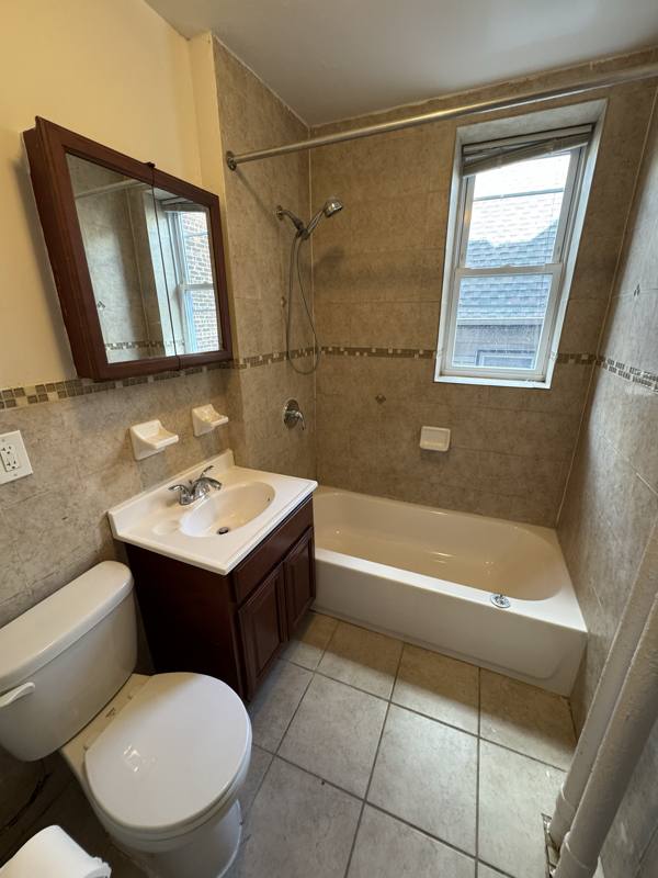 Apartment for rent at 1084 Kennedy Blvd #15, Bayonne, NJ 07002
