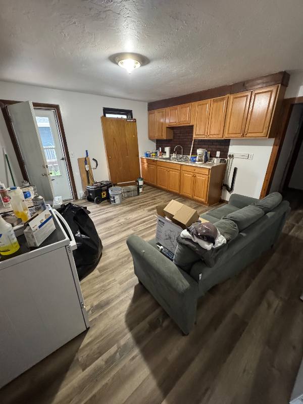 Apartment for rent at 231 Mechanic St #1L, Southbridge, MA 01550