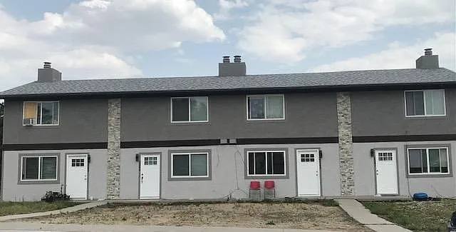 Townhouse for rent at 2343 Shawnee Dr, Colorado Springs, CO 80915