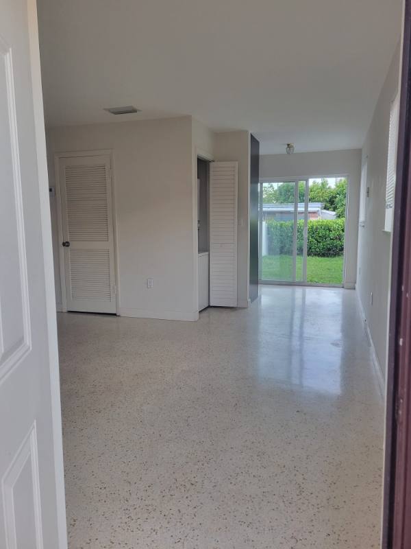 Apartment for rent at 630 W 17th St #630, Hialeah, FL 33010