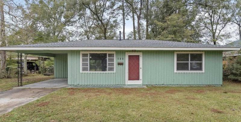 House for rent at 805 E Illinois St, Hammond, LA 70403