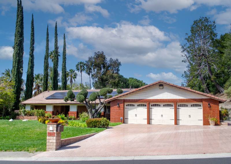 House for rent at 15845 Condor Ridge Rd, Canyon Country, CA 91387