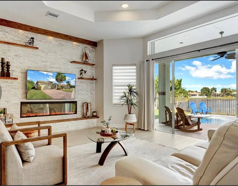 House for rent at 8163 Alberti Dr, Lake Worth, FL 33467