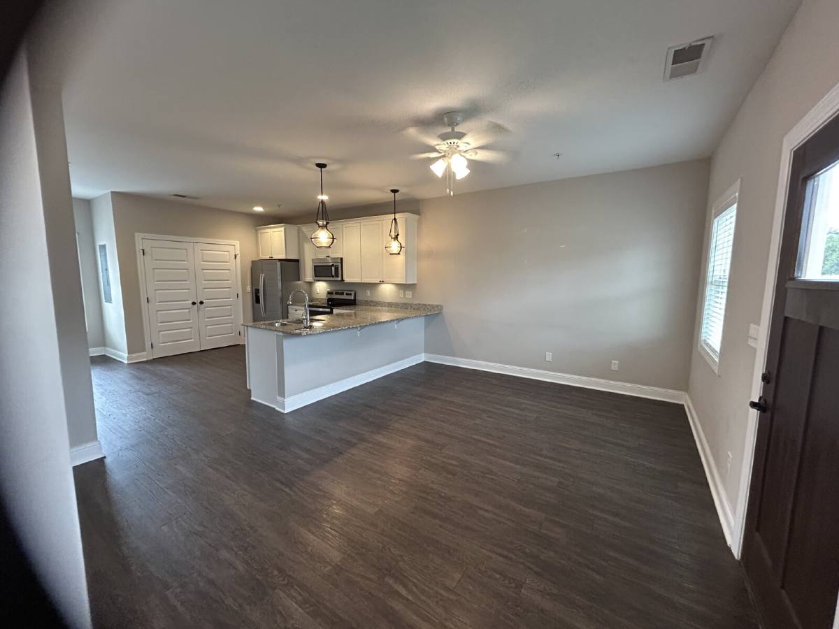 Apartment for rent at 1976 N Dixie Ave #A201, Cookeville, TN 38501
