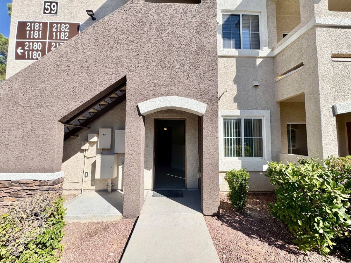 Condo for rent at 9303 Gilcrease Ave #1181, Las Vegas, NV 89149