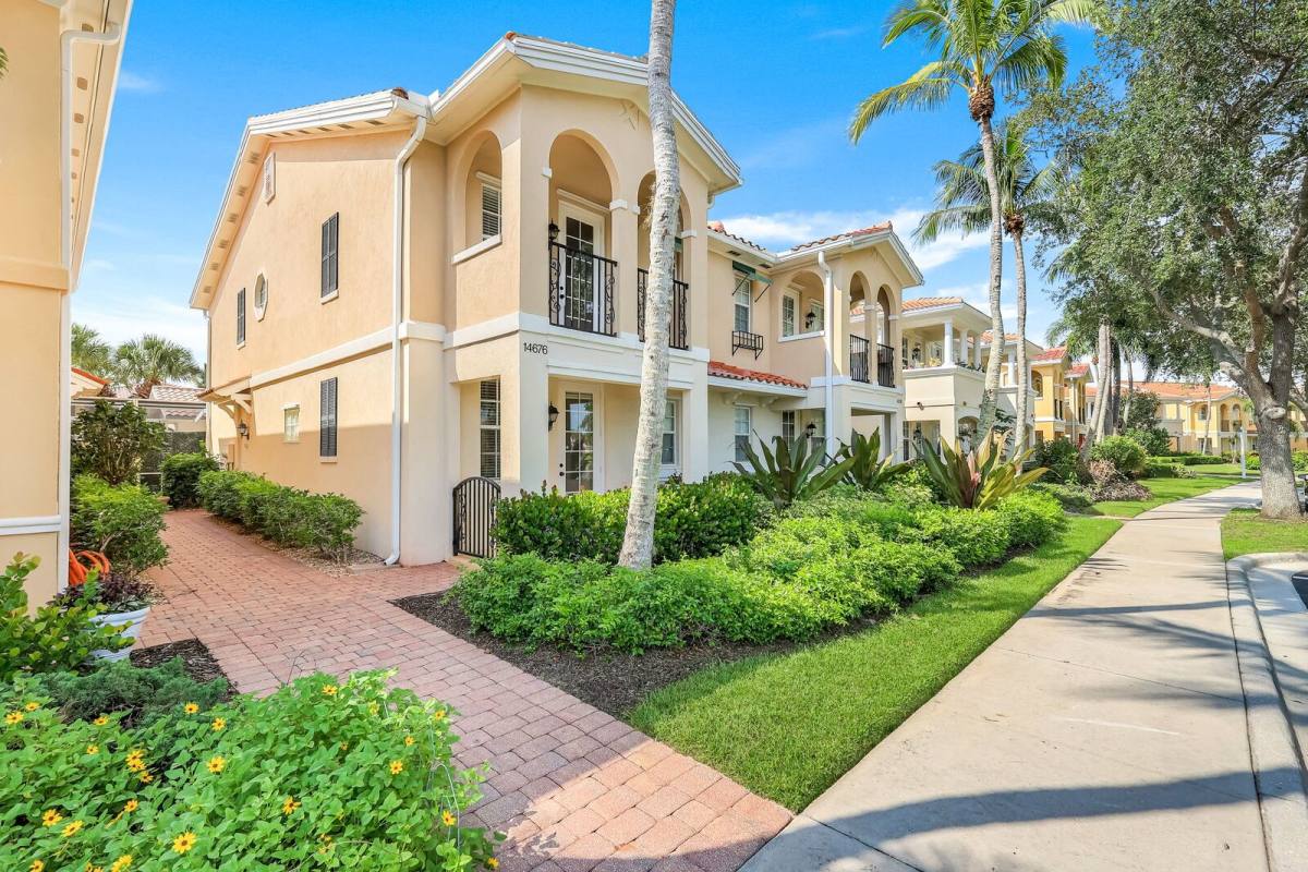 House for rent at 14676 Escalante Way, Bonita Springs, FL 34135