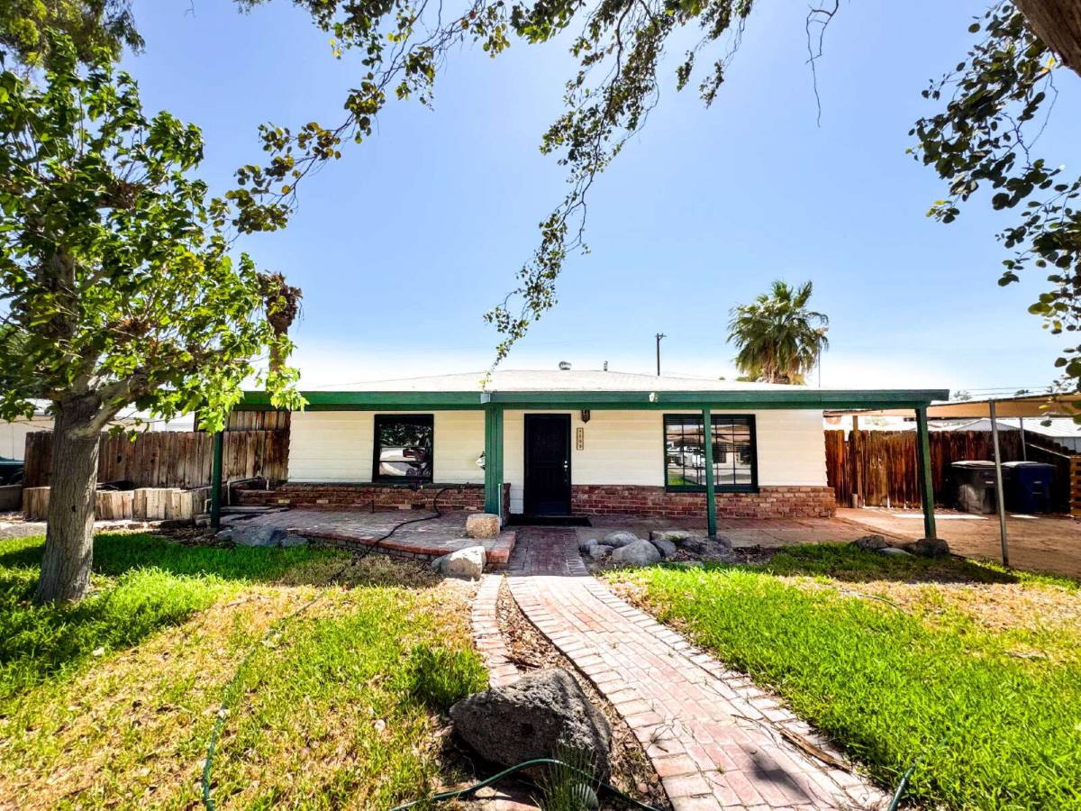 House for rent at 1109 S 8th Ave, Yuma, AZ 85364