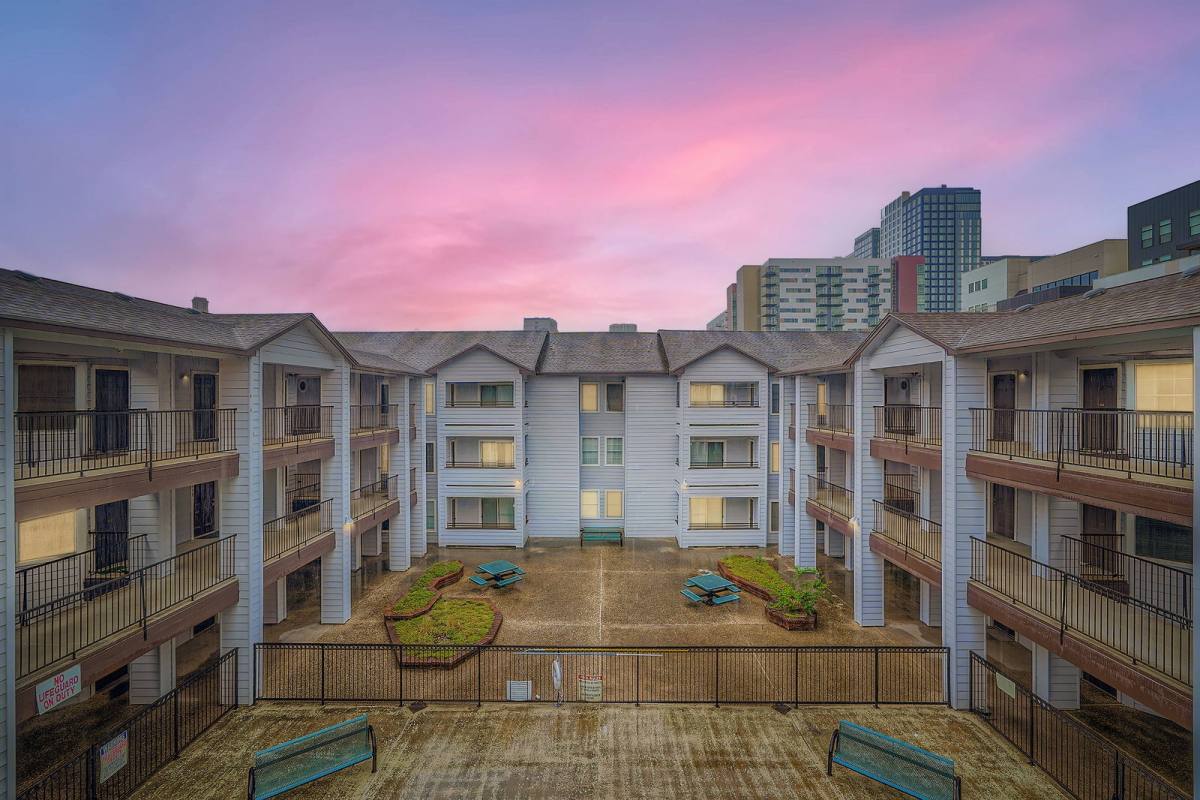 Apartment for rent at 501 W 26th St #321, Austin, TX 78705