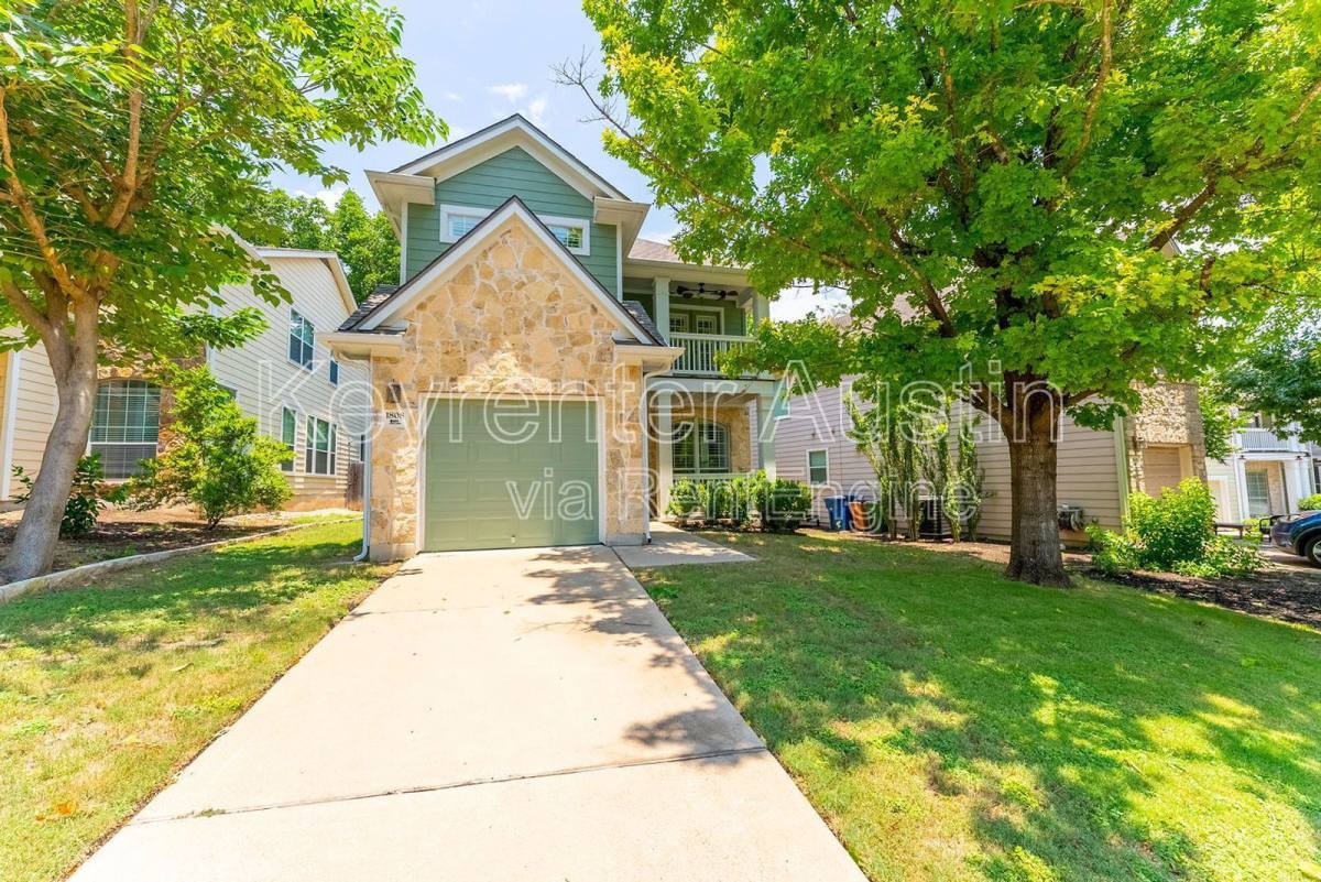 House for rent at 1808 Village Oak Court, Austin, TX 78704