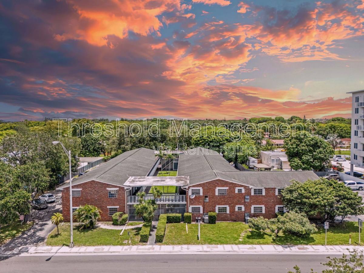Apartment for rent at 447 NE 125 St #2, Miami, FL 33161