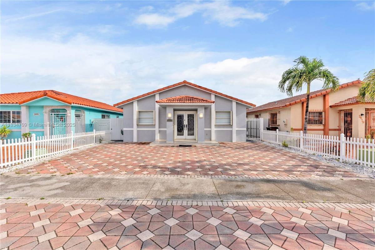 House for rent at 2485 W 71st Place, Hialeah, FL 33016