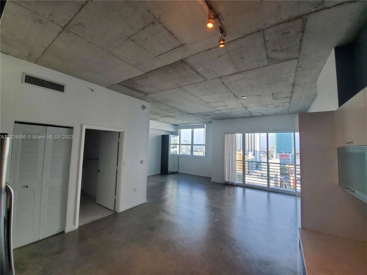 Apartment for rent at 133 NE 2nd Ave, Miami, FL 33132