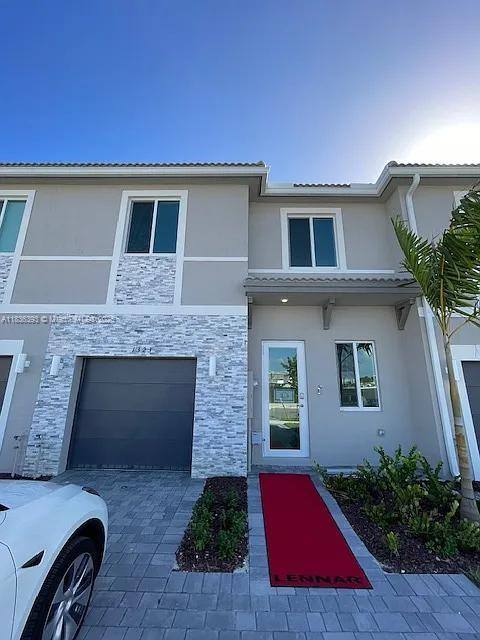 House for rent at 1323 SE 7th Terrace, Homestead, FL 33034
