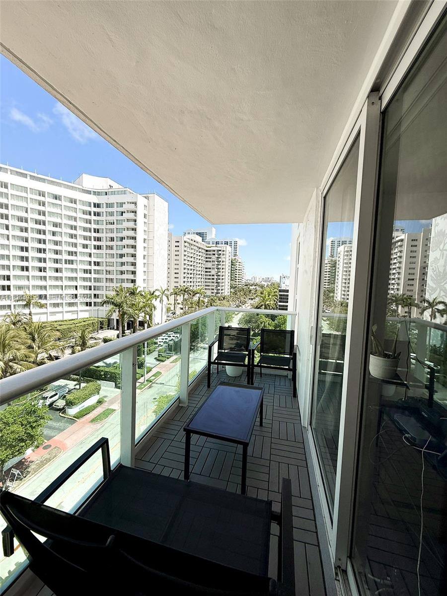 Apartment for rent at 1035 W Ave, Miami Beach, FL 33139