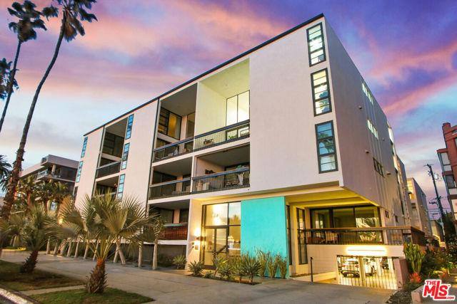 House for rent at 1025 Ocean Ave #301, Santa Monica, CA 90403
