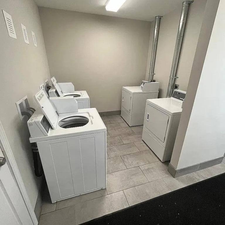 Apartment for rent at 202 W 2nd Ave, Gastonia, NC 28052