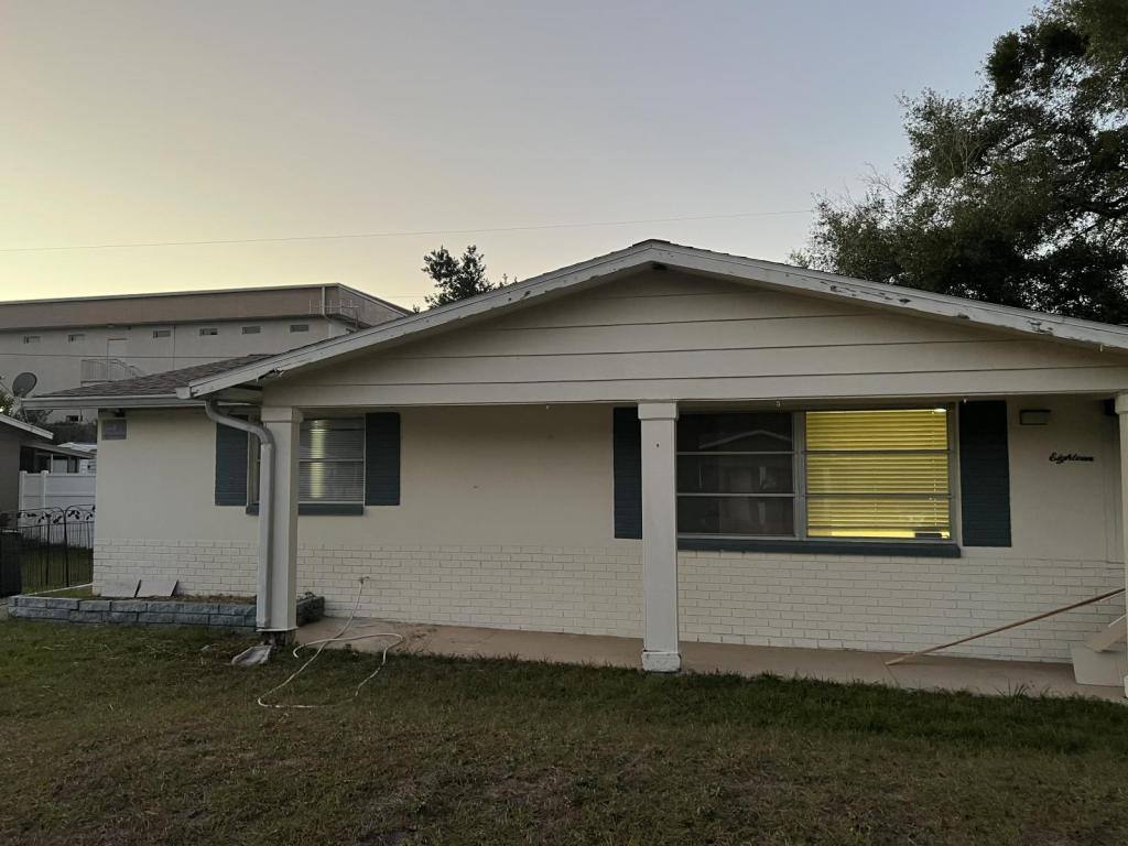 House for rent at 18 N Melbourne St, Beverly Hills, FL 34465