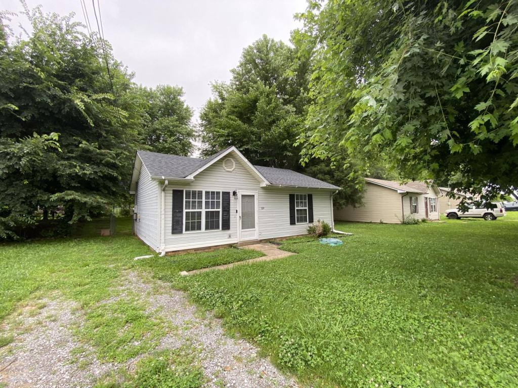 House for rent at 109 Gail St, Oak Grove, KY 42262