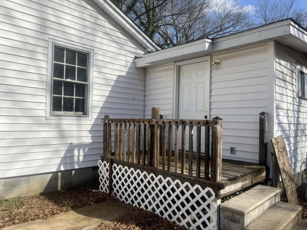 Apartment for rent at 2042 Borden St, Grenada, MS 38901