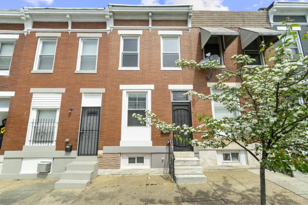 Townhouse for rent at 2906 E Monument St, Baltimore, MD 21205