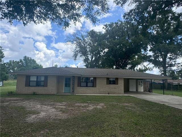 House for rent at 208 Camellia Ave, Hammond, LA 70403