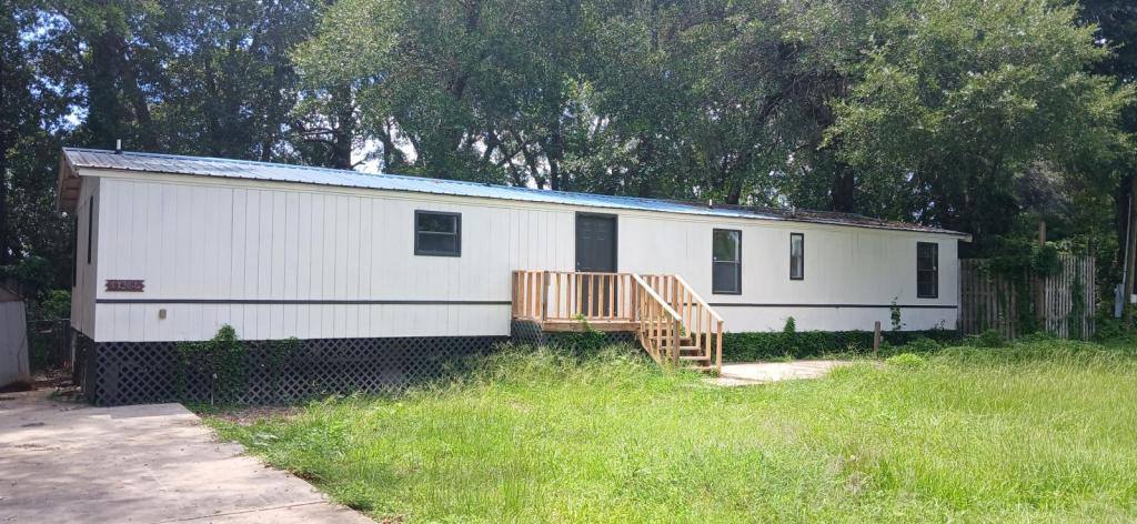 House for rent at 14200 SE 90th Court, Summerfield, FL 34491