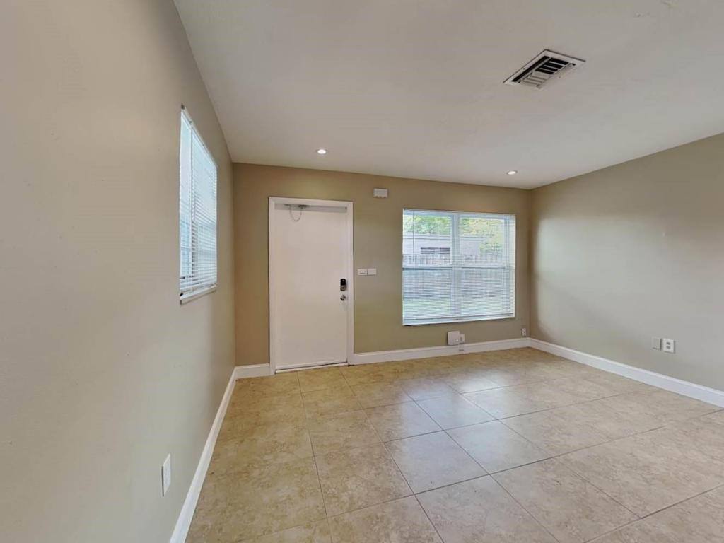 House for rent at 1410 N 70th Terrace #1, Hollywood, FL 33024
