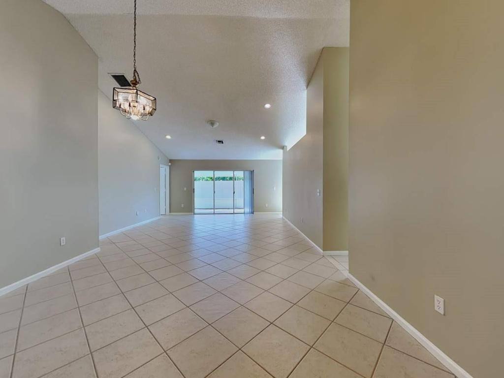House for rent at 13048 Meadowbreeze Dr #1, Wellington, FL 33414