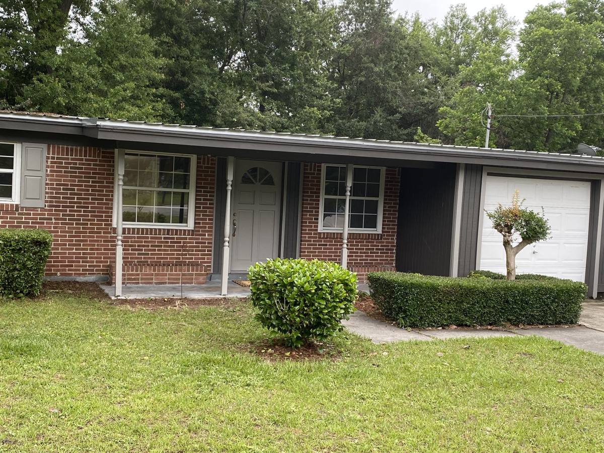 House for rent at 171 Stafford Ave, Brunswick, GA 31525