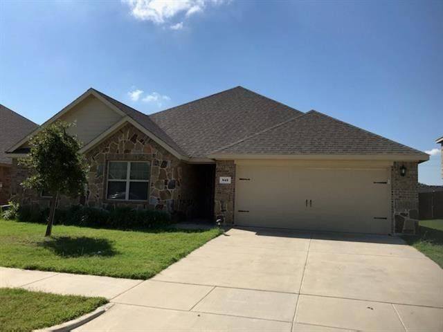 House for rent at 542 Clearlake Dr, Waxahachie, TX 75165