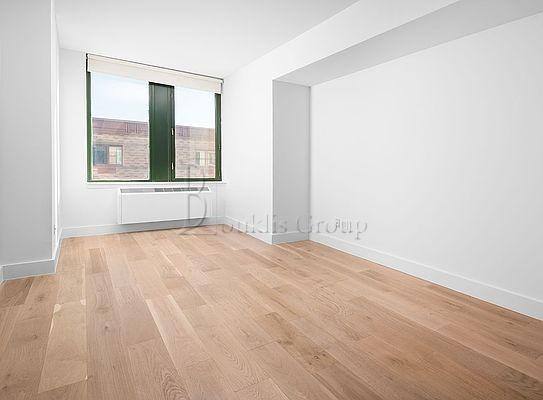 Apartment for rent at 70 Battery Place #8L, New York, NY 10280