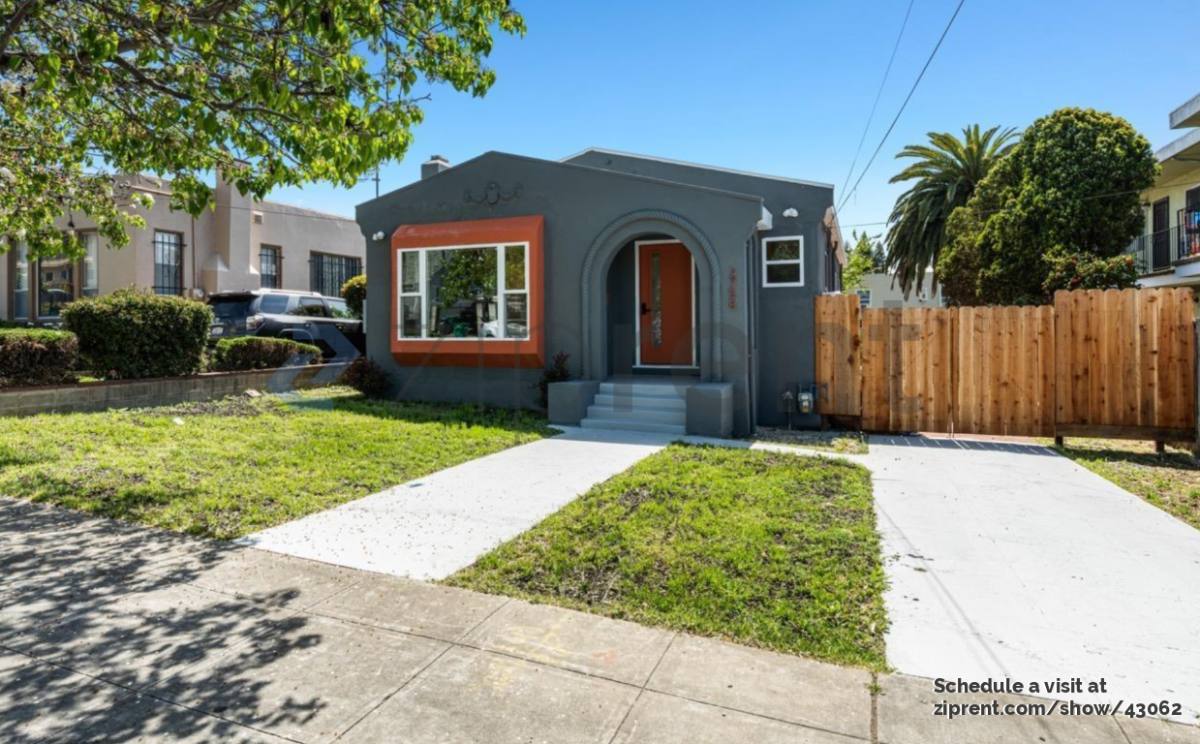 House for rent at 2758 Ritchie St, Oakland, CA 94605