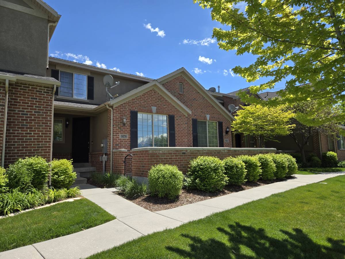 Townhouse for rent at 3078 S Crews Hill Court, West Valley City, UT 84120