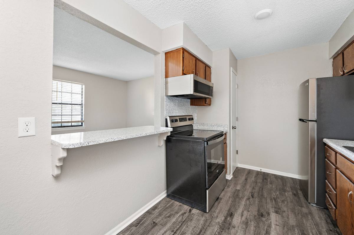 Apartment for rent at Sandstone, 501 S 4th St, Kansas City, KS 66111